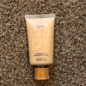 Tarte Amazonian Clay BB Tinted Moisturizer